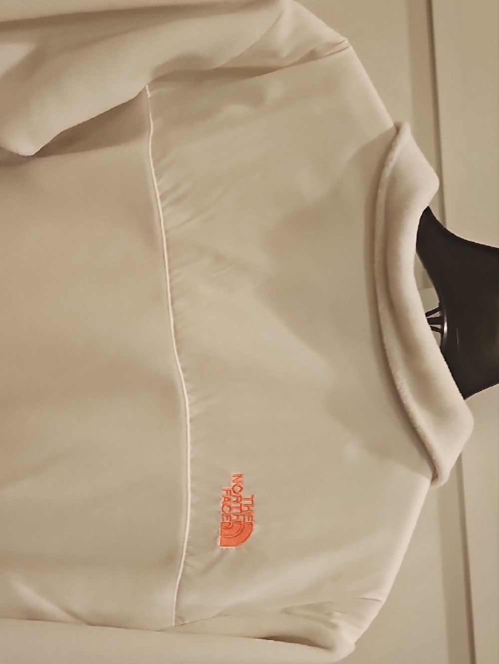 The North Face Denali White Fleece Jacket with Coral Pink Trim NWT - Picture 8 of 13